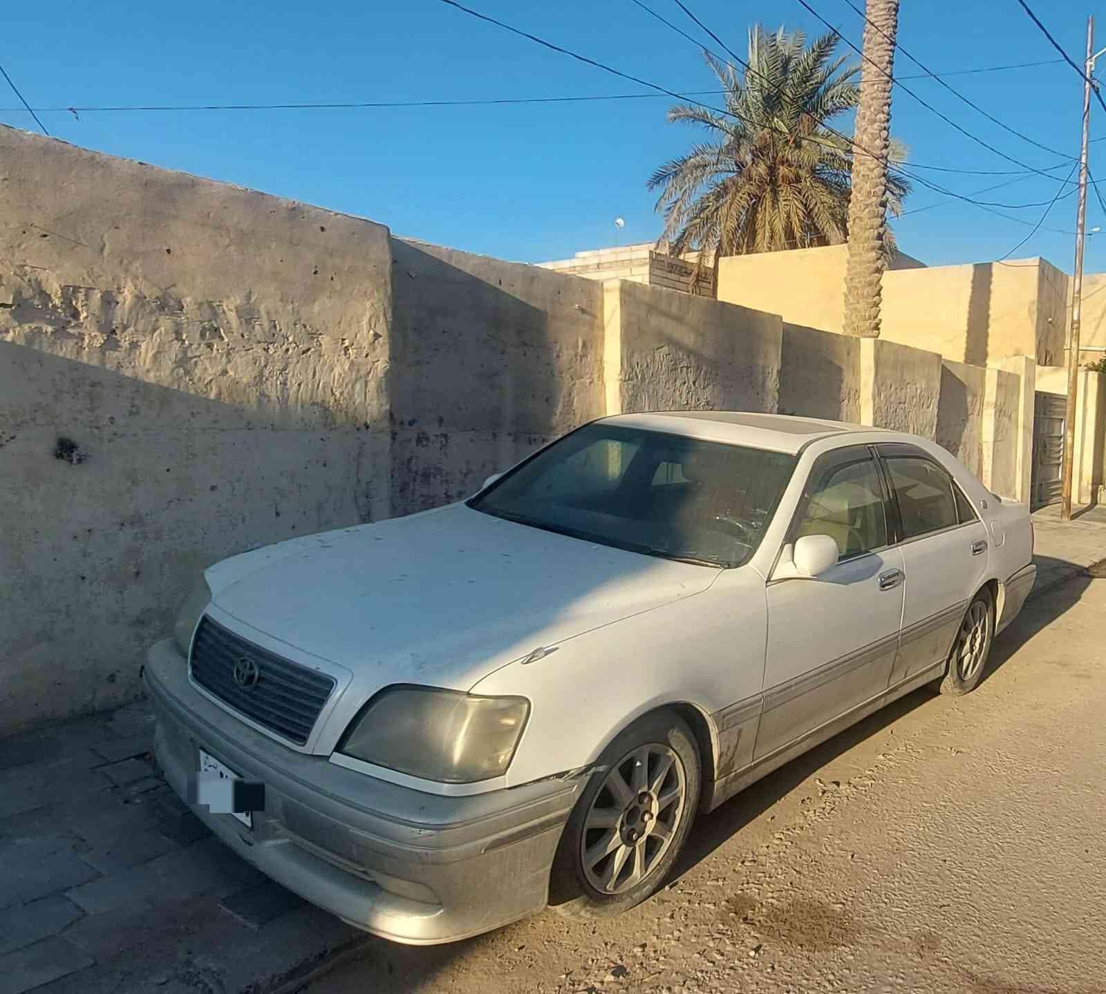 سلام عليكم ورحمة للبيع ملكه مديل 2003 مكفوله كفاله عامه من كص ونقل وعيب شرعي
بيه فقط جاملغ خلفي ايسر        فول موصفات  فتحه موصفاته اربع دكم 
كرستال اصل كشنات كهرباء امامي خلفي
 برده خلفيه ثلاجه 
شاشه 
كشنات جلد 
 مكينه دي فور جبير  
 كير مكينه مكفولات 
رقم بغداد صدامي
مدفوع كمرك وضريبه باقي فقط تحويل رقم
بيه بعض الملاحظات 
السعر 90وقابل للتفاوض لاستفسار اتصل ***********
مكان السياره نجف
