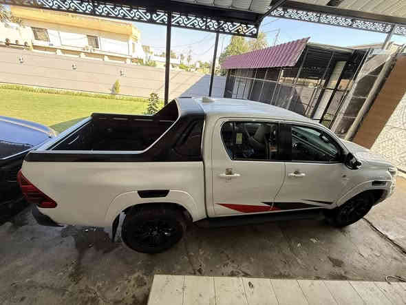 هايلوكس GR موديل 2023 رقم أربيل 6 سلندر فول مواصفات سعرها 330

الشراي يتصل ويدلل واذا مراوس عادي اراوس حسب القناعه 

مكان بغداد الدوره 

***********
***********
