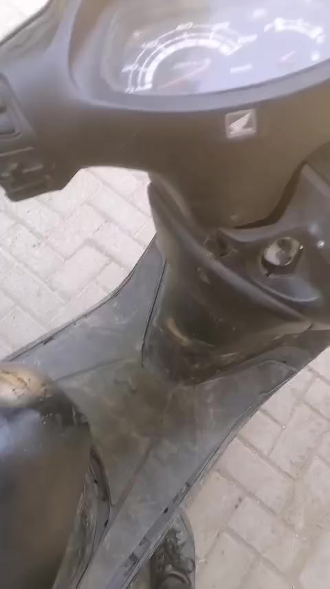 السلام عليكم درجة سبيسي للبيع نكره سلف سعر 250 بيه مجال حك جيه مكاني باب المعضم ***********
