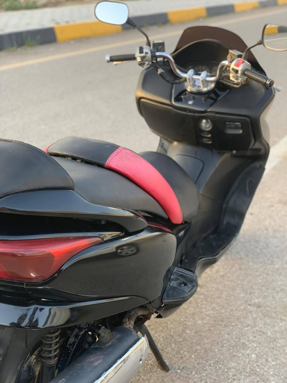 سلام عليكم فورزه 08 مكفوله كفالها عامه دراجه شلعه ومعدل لايت زنون ABS سعرها 750 وبيها مجال مكاني تقاطع القدس ***********
