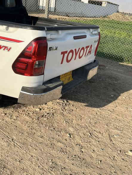 بيكم هايلوكس 2016 للبيع السياره محدثه 24 بيهه صبغ ماشيه 200 وشويه شاصي محرك كير ساره مكفوله عده صبق جاملق البدي وروس الجاملقات الكدام كير اوتماتيك السياره حلوه كاعده رقم اربيل  باقي التفاصيل ***********
السعر 235 وبيه مجال
