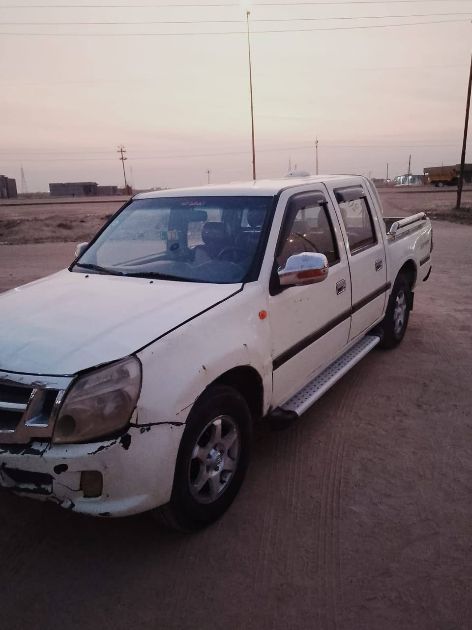 سلام عليكم سياره البيع 2013سياره جديده لا تنقيص ولا تبخير سياره تخم تاير حداديه جديده كامله مكمله من كلشي السعر 45 وبيها مجال غليل  المكان بصره الدير وباقي الاستفسار علا هاذا الرقم***********
