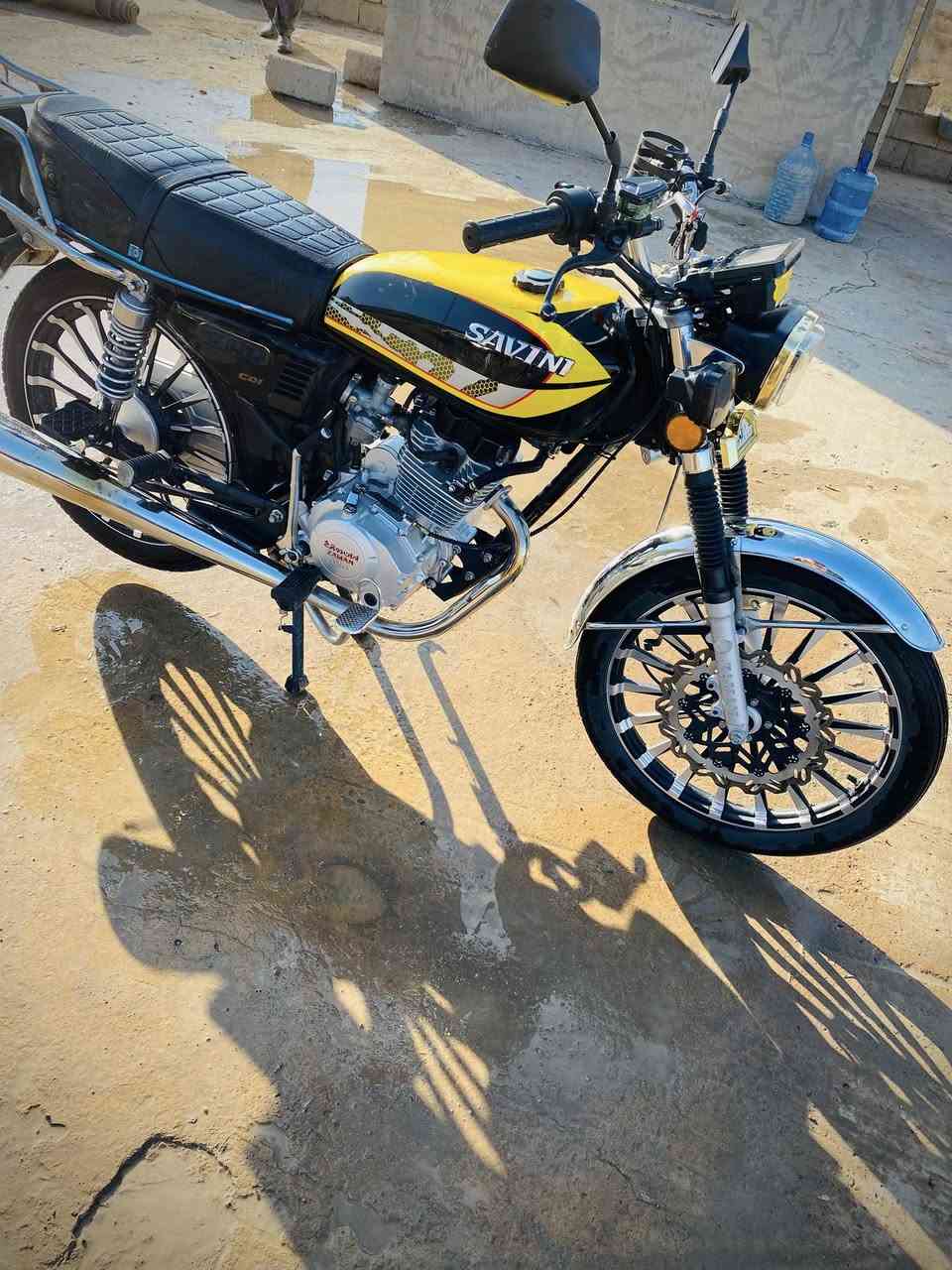 السلام عليكم دراجه للبيع موديل 25 دراجه ما ناقصهة اي شي فقط الويل إلامامي بي عواج خفيف المكان صلاح الدين قضاء الضلوعيه السعر خاص الرقم ***********
