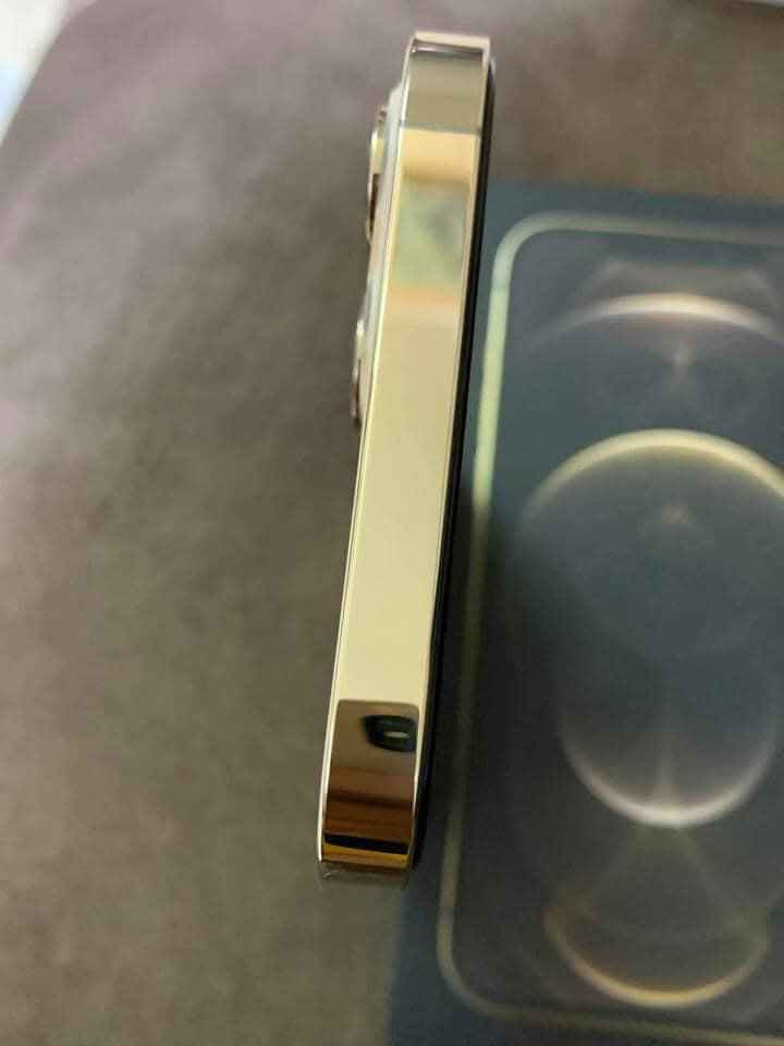 ايفون 12 برو ماكس 
الـجـهـاز نظيف زلغ مابيه  
 انطيك ظمان اسبوع 
ذاكـــــره ؛  128    
نـظـافـــه؛  99
بـطـاريته؛   100
نـمــوذج؛. M
جهاز كل شغال ومابيه اي خلل مكفول عل ظمان بس مبدل شاشه اصليه مال تفصيخ ام 3 خيارات بيه ظمان شهرر ايشي بيه او بل جهاز تاخذه بلاش وتروح وربع ما تدفع وفيس ايدي واكف
السـعر المـطـلوب ؛ 325 الـف قـفـل 
مكانـي بـغـداد مدينه الصدر بغداد, العراق


**إذا كنت صاحب هذا الإعلان وتريد حذفه لأي سبب، رجاءا أرسل رسالة إلى الدعم الفني**