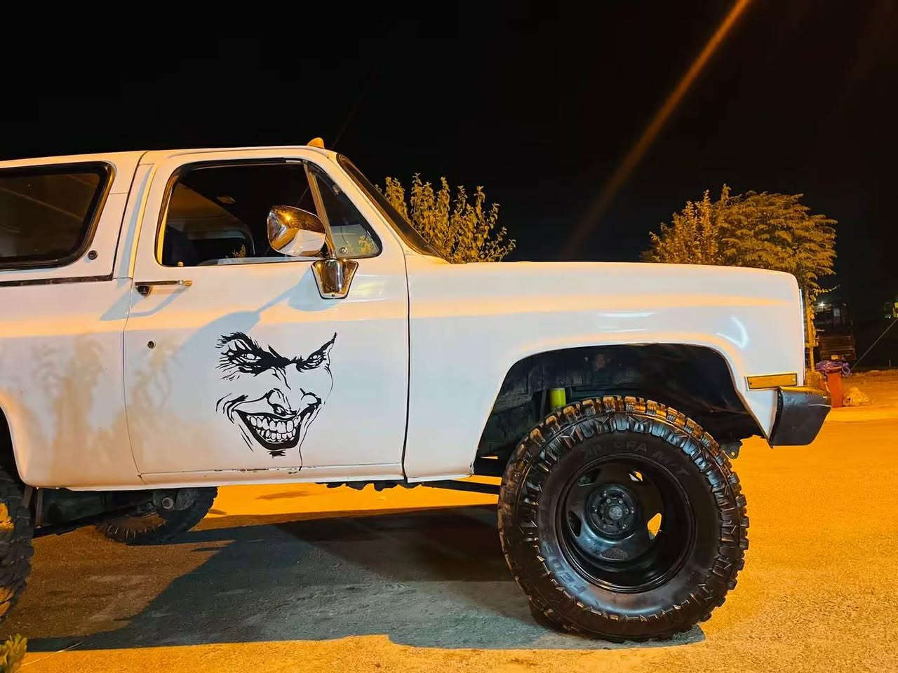 سڵاوی خوا لە هەمولایەک شۆفلێت
بلایزەر مۆدێل ١٩٨٩ مەکینە (LS 5.3) گێڕو دەبڵگێڕ پاترۆڵ ۲۰۰۲ ئەکسلی پێشوو دوای قفڵە کلاجە سەیارەکە ژێرو ئەکسل و گێڕ و دەبڵگێڕ و مەکینە بەشەرت سەیارەکە ئاڕمە هیچ کێشەی نیە سعری۷٠ گەلا مەعامەلە٠۷۷٠۱٤۷۳۲٦٤ شربازهير, السليمانية


**إذا كنت صاحب هذا الإعلان وتريد حذفه لأي سبب، رجاءا أرسل رسالة إلى الدعم الفني**