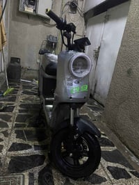 دراجه R9للبيع موديل 2025 دراجه مستعمله شهر ونص بطاريات وينلي 36V جاملغ...