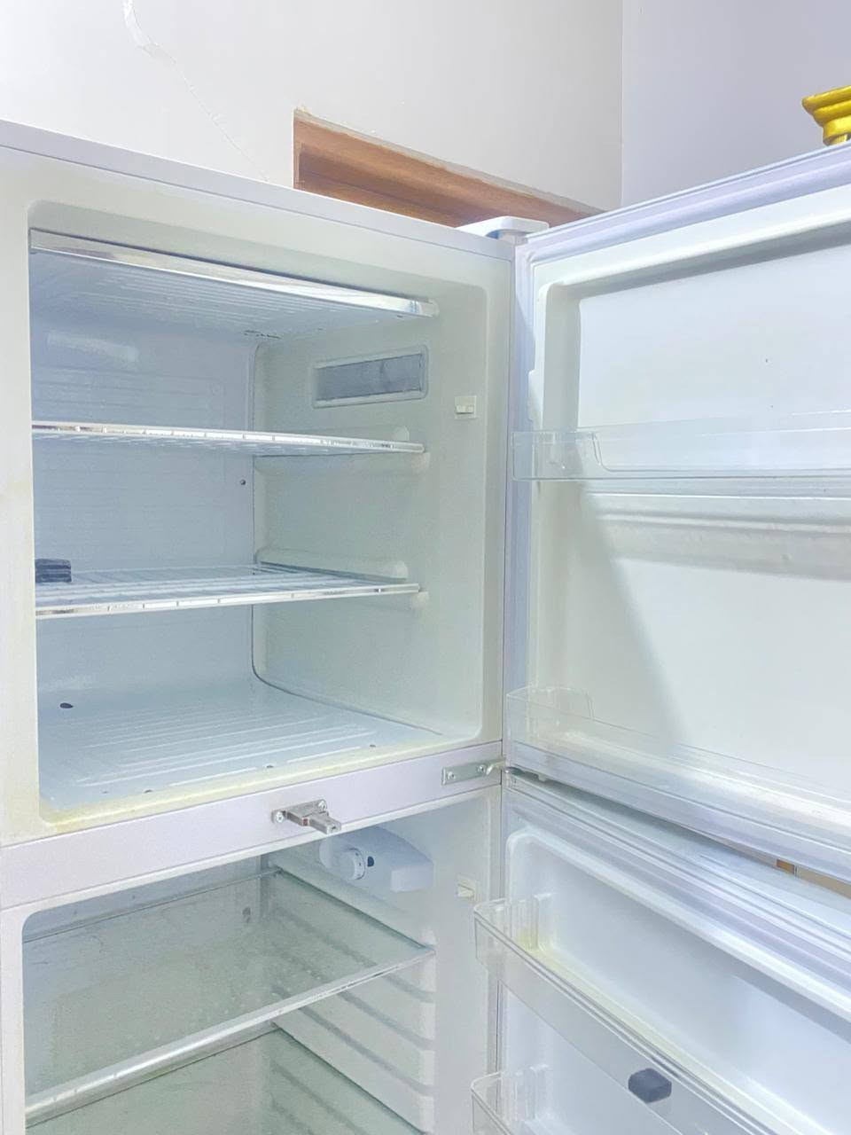 ثلاجه أخت الجديده تجميد ثلج
امبدل بس ماطور شغاله اوفول مكاني نجف سعره ٢٠٠
نضيفه بمعنه الكلمه


**إذا كنت صاحب هذا الإعلان وتريد حذفه لأي سبب، رجاءا أرسل رسالة إلى الدعم الفني**