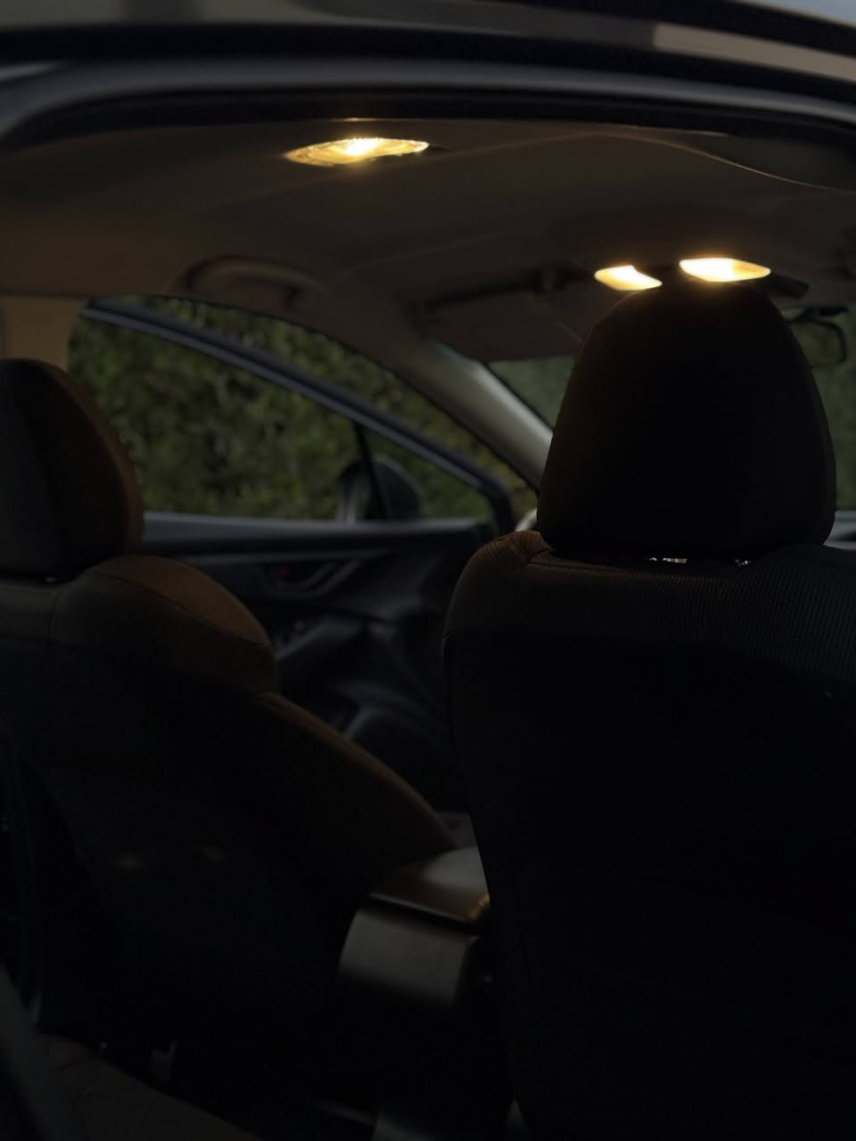 سوبارو امبريزا هاتشباك 2022
 (الساموراي الياباني)

مواصفات السيارة :-
1- محرك 4 سلندر بسعة 2000 cc (BOXER) اقتصادي و موثوق وقوي وناعم في القيادة 
2- كير أوتوماتيك (Lineartronic)(CVT)
3- دفع رباعي دائمي (Symmetrical AWD)(ميزة نادرة في هذه الفئة السعرية)
4- شاشة وسطية 6.5″ من (STARLINK) يدعم Android Auto و Apple CarPlay
5- نوافذ وأقفال كهربائية
6- أنظمة أمان ABS و VDC وكاميرا خلفية
7- مقاعد قماش (5) راكب
8- EyeSight
9- المحافظة على المسار – Lane Keep Assist
10- مثبت السرعة – Adaptive Cruise Control
11- التحكم بحساسية المحافظة على المسار
12- التحذير عند الخروج عن المسار – Lane Departure Warning
13- إيقاف نظام التحذير من الخروج عن المسار
14- إيقاف نظام الكبح التلقائي قبل الاصطدام (Pre-Collision Braking)
15- كوبون بانزين

مكان السيارة كركوك
السعر (٩٥) وبيها مجال للشراي
***********
