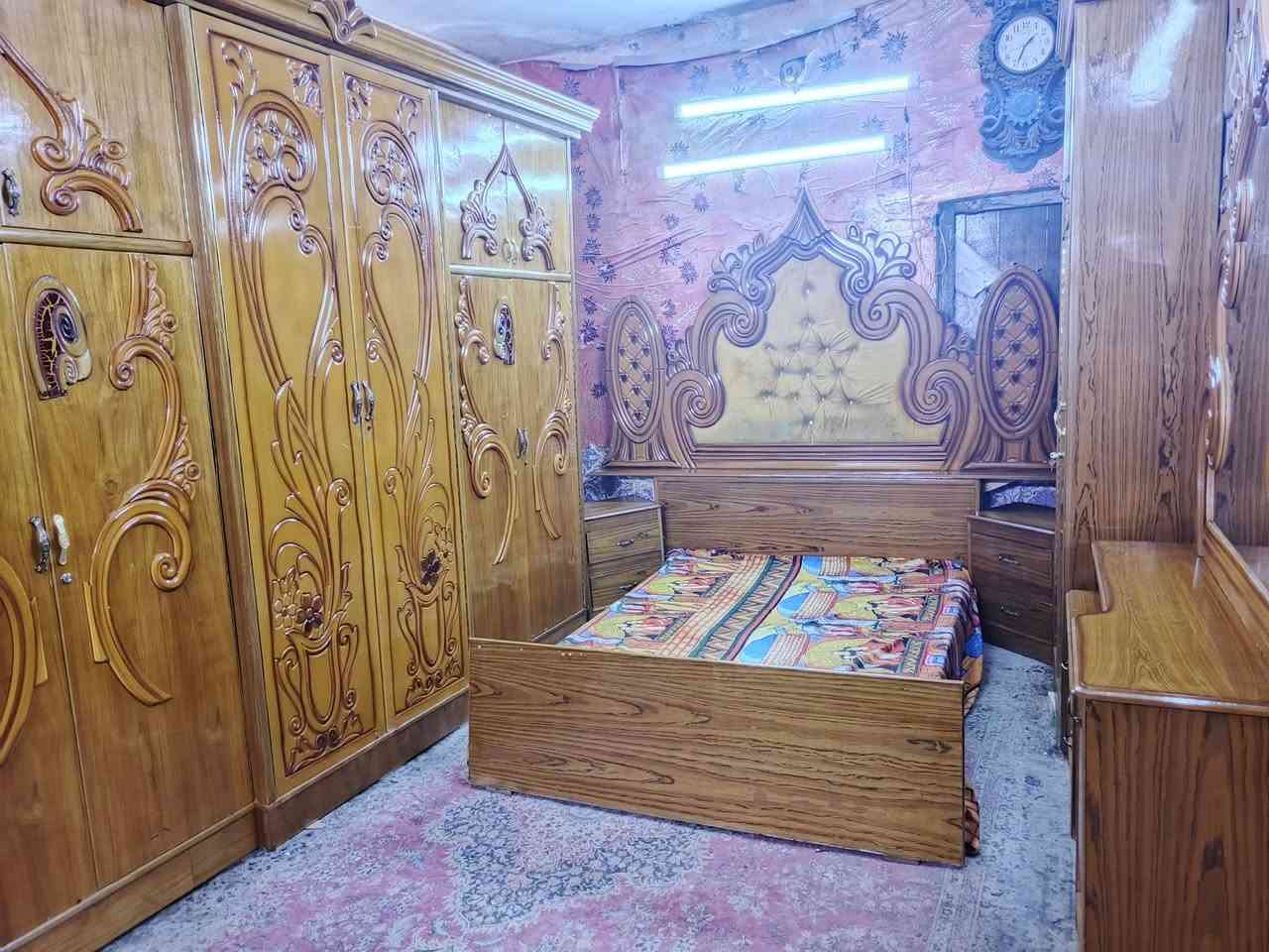 غرفه اخشاب ست ابواب ملحق للبيع السعر 650صاج الزاويه كنتوريه موديل حديث العنوان بغداد وكو توصيل انتصال ***********متواجد وتساب
