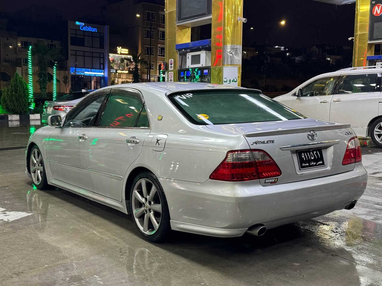 شاهینە 👑
2007 بەس موس 
سپۆرد 180چوار تایەی لۆک دینگە 
سەیارەکە بۆیاخی نیە تەنها جێگە موسەکانی بۆیاخە 
زۆر پاکە ٢٥٠دینار مەسرەفی تیا نیە ماڵی دۆستە 
نرخی 68گەڵاو معامەلە 
بۆ زانیاری زیاتر پەیوەندی بکە 📞: *********** *********** السليمانية, العراق
