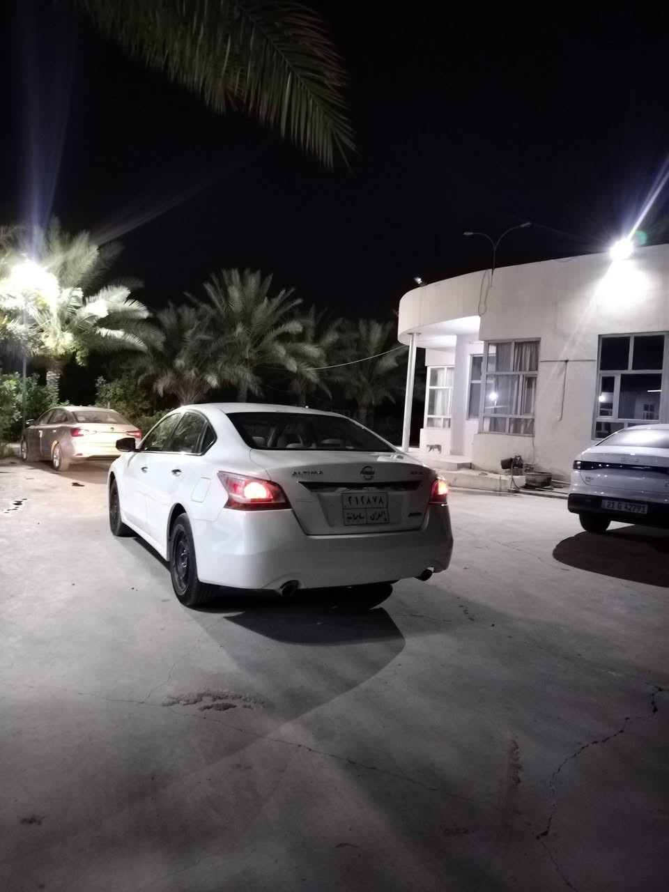 🚗 Nissan Altima 2015 – بۆ فرۆشتن 🚗
ئەگەر بەدوای سەیارەیەکی پاک و متمانەپێکراو دەگەڕێیت، ئەم نیسان ئاڵتیمایە هەڵبژاردەیەکی زۆر باشە.
✅ مۆدێل: 2015
✅ ڕۆیشتوو: 145,000 KM
✅ مواسەفات: S (خەلیجی)
✅ لە ساڵی 2017ەوە هەر بە دەستی یەک خاوەن بووە
✅ عەزێت نەدراوە
✅ مەکینە و گێڕ بە شەرتی سۆنەر
✅ هیچ موشکیلێکی نییە
✅ گێڕ ئۆتۆماتیک
✅ قێڕی سپۆرت (Sport Mode)
✅ تەبریدی مەركەزی
📞 بۆ زانیاری زیاتر و بینینی سەیارە: ***********
📩 یان دەتوانن لە ڕێگەی نامە (Inbox) پەیوەندی بکەن.
سەیارەکە ئامادەی فرۆشتنە و هەر کەسێک ببیندێت، دڵنیام لە دۆخی باشی سەیارەکە ڕازی دەبێت. 🚘
