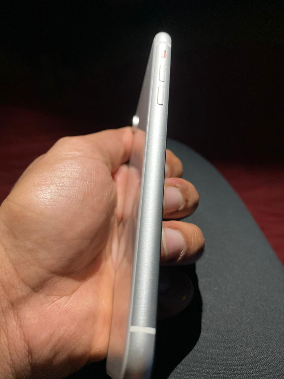 سلام عليكم
 
ايفون  xr. الجهاز وتر شرط (الضغط)

ذاكره 128

🔋79 

السعر 175

مكان تاجي -سبع البور 

توصيل موجود- بغداد فقط -

📞***********
