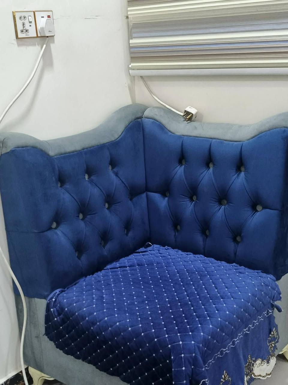 ديوان 13 متر نضيف كلش مابي ضرر ويا طبلات 3 سعرة 850 وبي مجال مكان حي الحكم


**إذا كنت صاحب هذا الإعلان وتريد حذفه لأي سبب، رجاءا أرسل رسالة إلى الدعم الفني**