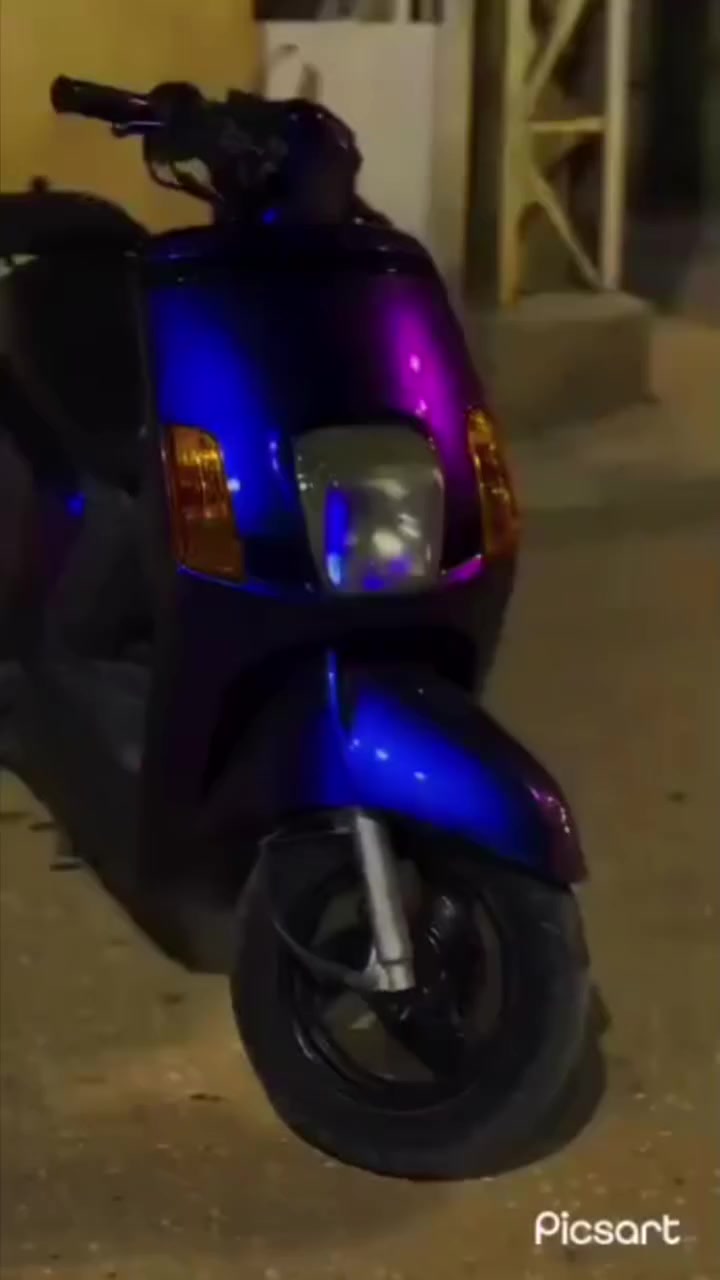 السلام عليكم
دراجة بوليس للبيع

سبع الوان🌈

الدراجة مال رمبة صارلهة 3 اشهر من طالعة
اكفلك لمكينة من لبرغي للبرغي
الدراجة كلشي شغال بيهة 
برغي مابيهة نقص
السعر 950 وبيهة مجال 
امراوس اب فلة 
سدة الهندية حي النصر
***********
