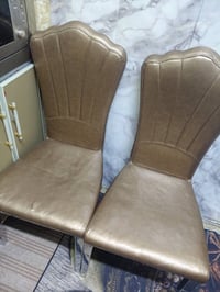 ميز طعام مرمر • ٦كراسي • نضيف