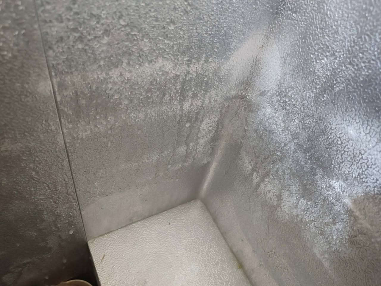 مجمدة جديده شرط
مكانها دغاره 
٣٥٠

‭٠٧٨٧ ٢٠٤ ١٢٨٥‬
