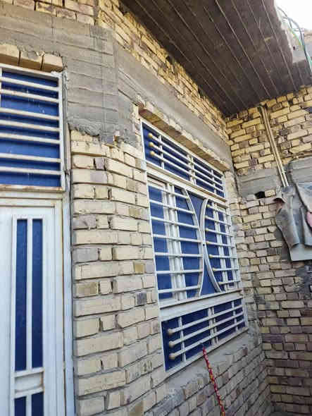 ▪️السَلآْم عَلْيُكّمٌ وٍرٍحَمُةّ الله وٍبُرٍكآتُهْ
اللَّهــﷻــم صل عـــلىِّ مُحمَّــدٍ وآلِ محمـــَّد الطيبيــن الطاهُــاهرين
بيت📢 🏫زراعي سوك شيوخ منطقة الحسائيه على روف قرب ملعب خماسي امرلي 
غرفه وهول ومطبخ وصحيات خارجية وديوانيه 
البناء طابوك السقف كونكريت 
المساحه 100م 
السعر مناسب48💰وبيه مجال 👇
مراسله الصفحه📩او الاتصال📞 على رقمي
(***********)
