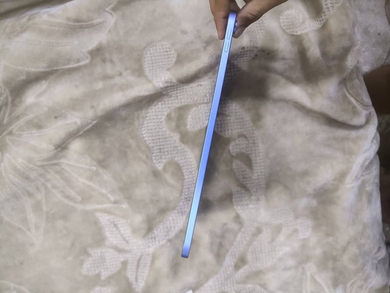 ايباد 10
البطاريه.    91 
الذاكره       64
 الجهاز مكفول من كلشي 
لوك لوك لوك 
اي نقص بي يرجع 
الجهاز ابد ما مصلح ولا مفتوح برغي بي 
السعر.         320 وبي مجال 
مكاني.        بغداد عبيدي 
رقم الهاتف    ***********
متواجد خاص وواتساب ورقم 
تحياتي ♥️
