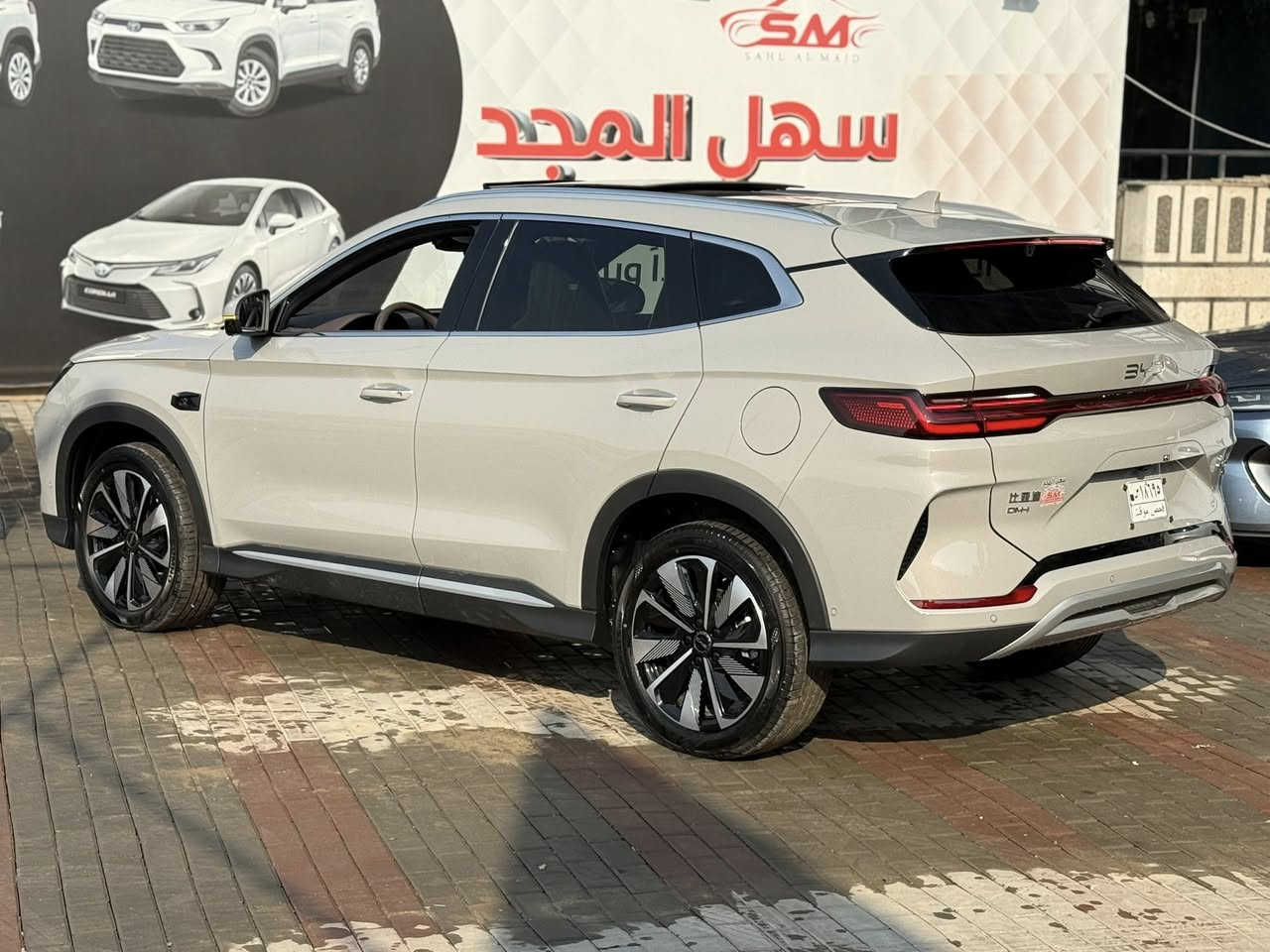 تهديكم شركه سهل المجد لتجاره السيارات الحديثه 
BYD song plus smoke
سونك بلاس اللون الاسمنتي 
العنوان ✍️ السيديه قبل دخول الخيزران 
للطلب والاستفسار الاتصال على قسم المبيعات
☎️***********☎️***********
☎️***********☎️***********
☎️*********** ☎️***********
