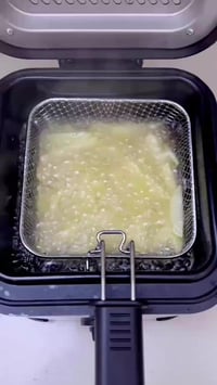 قلاية زيت عمية ماركة راف ❤️ 2 لتر كهربائية  29 الف 🔥  @bunduq_electron...