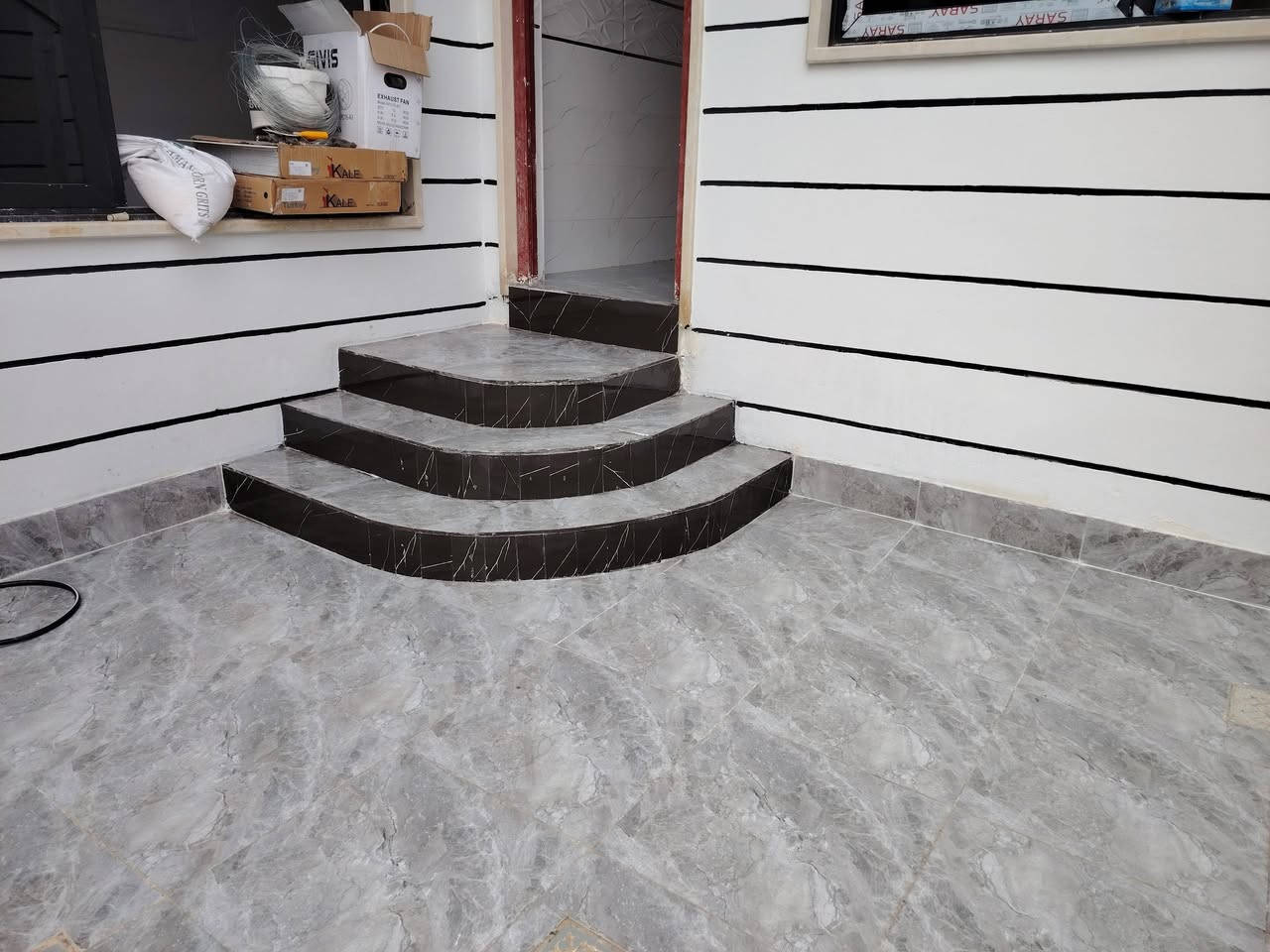 السلام عليكم جزء من عملي جدار وارضيه وكوبنات حلان وجلي وتلميع سيراميك
كورك بي واتساب
***********
***********
