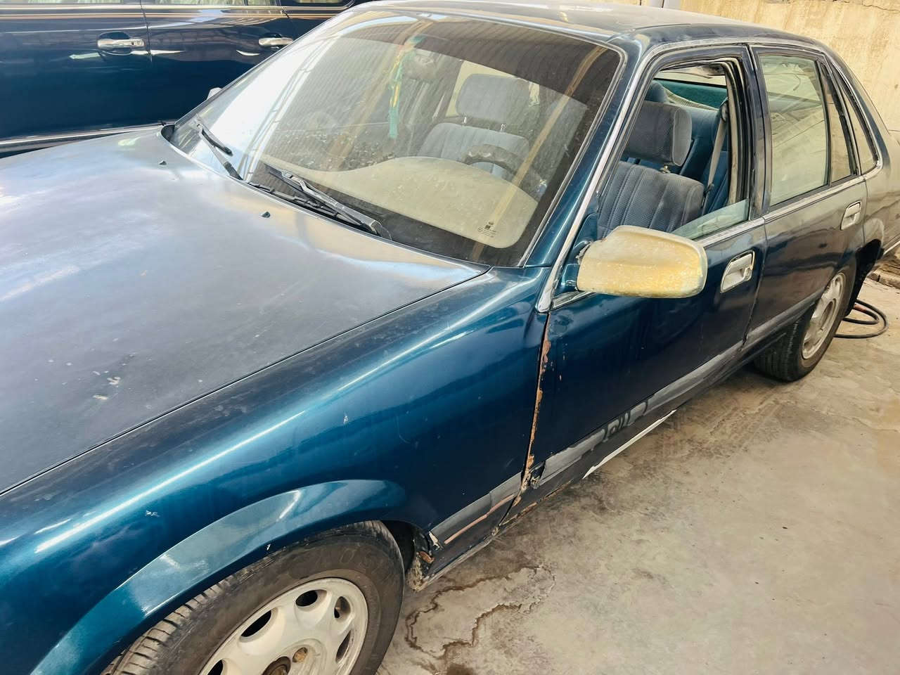 برنس للبيع نقص بس بطاين بوب موديل 1994محر وكير جهاز سنويه 27تحويل مباشر مستعجل بيع 20بيها مجال حك جيه رقم بغداد***********

