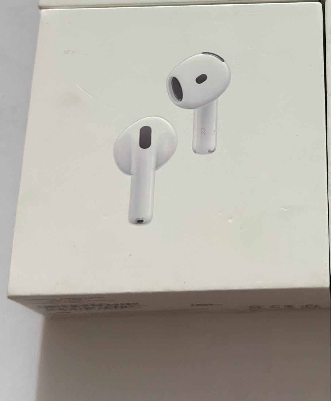 السلام عليكم 
اخوان حالين وصلن قطعه الي حاجز من عندي خلي يرسلني 
سماعه ابل جيل 4 ام العزل   شاحن تايب سي قطعه حلوه. ضمان 2026/12 
مكاني نجف توصيل موجود
سعر150 النجف, العراق


**إذا كنت صاحب هذا الإعلان وتريد حذفه لأي سبب، رجاءا أرسل رسالة إلى الدعم الفني**