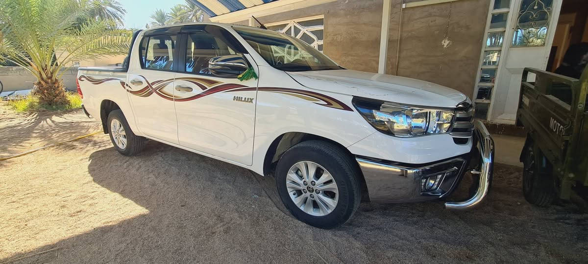 تويوتا هايلوكس ناصي 2024 رقم بغداد كويتي الساير ماشية 25 الف
 مكفولة كفاله عامه عدا بارد شبر مؤشر بالصور فول مواصفات باسمي مكان بابل
***********
السعر 305
