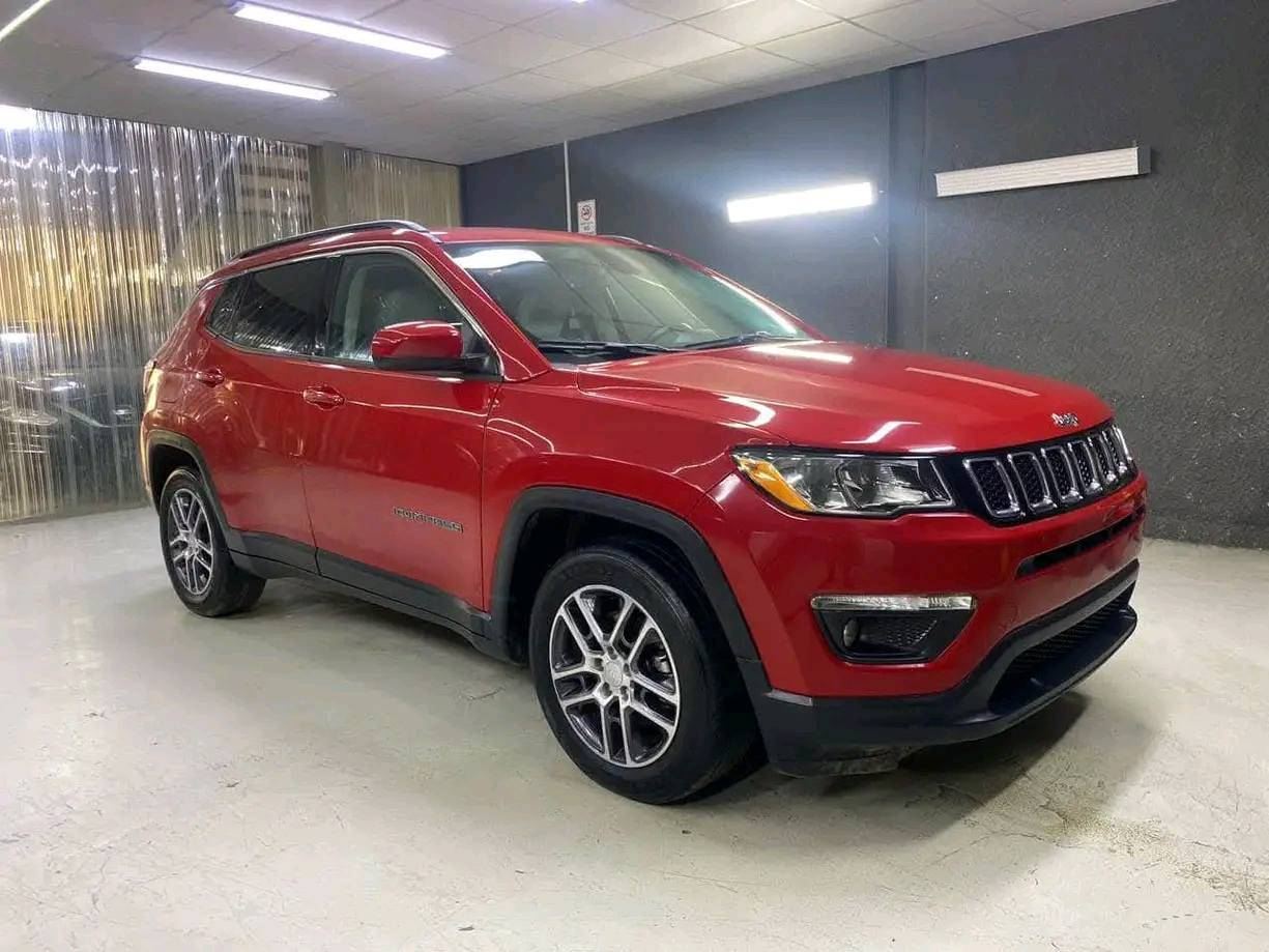 جيب كومباس
السلام عليكم 

جيب كومباس موديل 19 

بصمة 👍

تبريد امامي خلفي 🥶

بانوراما 🚘

مثبت سرعة 💯

تحكم ستيرن 🛞

كشنات جلد💺

سايد بريك بصمة 🦿

كاميرا خلفية 🎥

شاشة كبيرة 📺

مكينة 2400 ✨

و باقي المواصفات معروفة 

ماشية 85 الف 
رقم نجف 
ضربتهاااا جاملغ و بنيد و البنيد ملاون 
 و بيها كم دحجه 
يرباك ستيرن طاك 
السعر 125و بيهاا مجال و تعال شوف و بيك خير و تدلل 

للاستفسار  ***********
