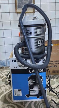 مكنسه كهربائية نوع هيتاشي يابانيه للبيع مستخدمة استخدام قليل السعه 15 ...