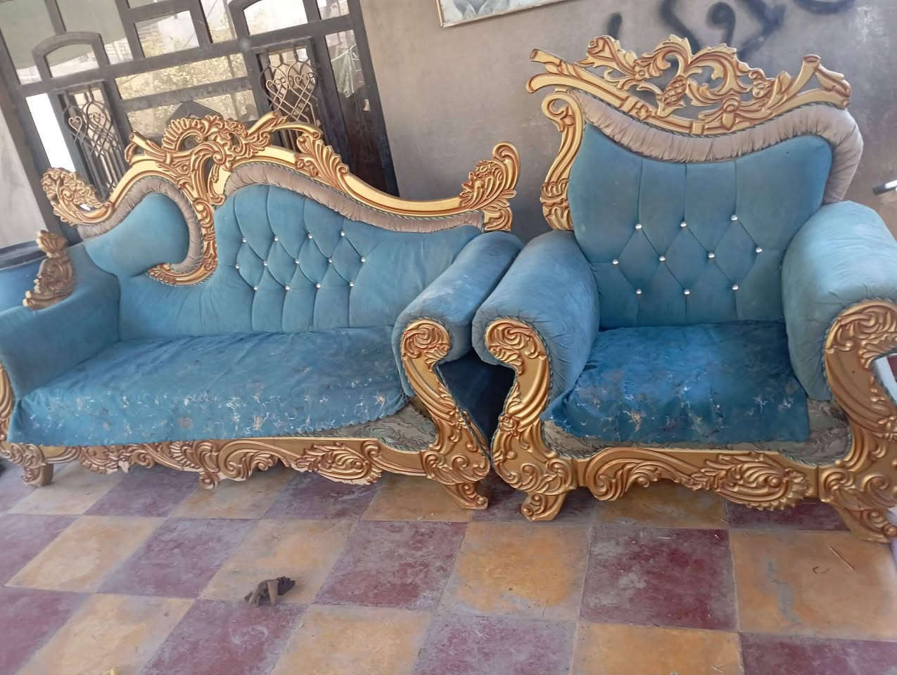 سلام عليكم تخم جديد ونظيف سعر ب250 وبي مجال مكاني حلة بكرلي م ***********
