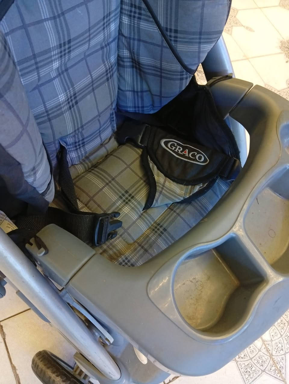 عربه اطفال جراكو ب50


**إذا كنت صاحب هذا الإعلان وتريد حذفه لأي سبب، رجاءا أرسل رسالة إلى الدعم الفني**