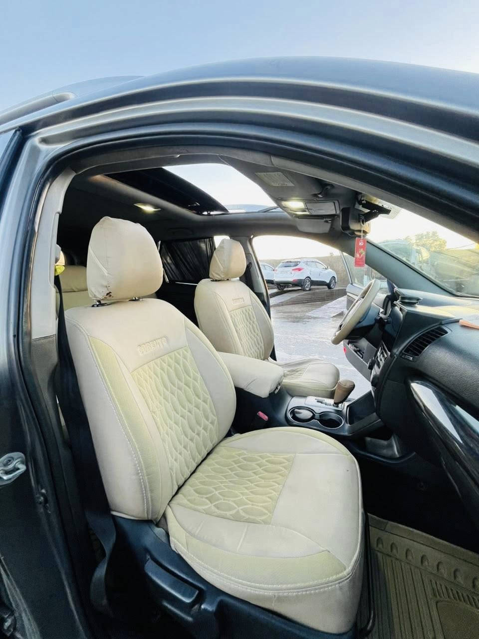 اللهم صلِ على محمد وال محمد 
السلام عليكم سورنتو 2010  خليجي فول موصفات لمتد  للأخير  خليجيه كامله تخم تاير قبل  اسبوع . ارقام جديده سنويه جديده هزه جديده بأسمي رقم بغداد سعر 127 بيه رشات فقط اثر جراد او شخوط   مكاني بابل جبله ***********
