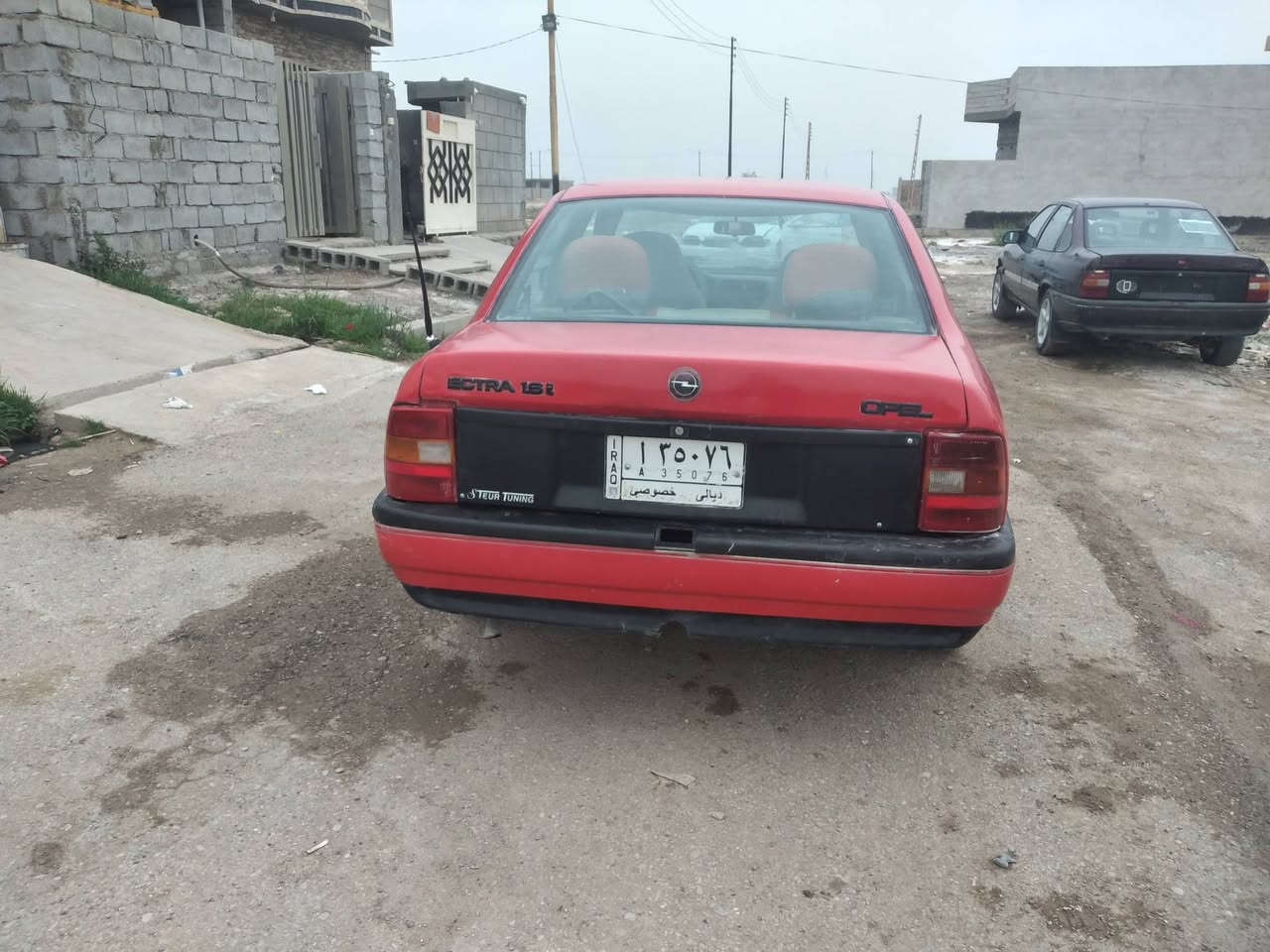 اوبل فكترا مديل ١٩٩١ رقم ديالى محرك ٢٠٠٠ كير اوتو تبريد بريك Abs السعر ٣٥ $ العنوان ديالى الخالص هبهب  موبايل ***********
