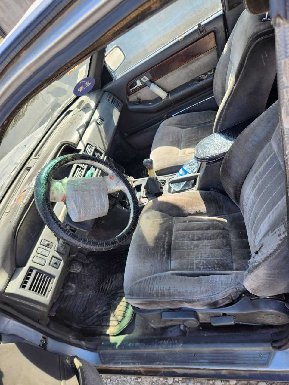 مازدە 929 مۆدیل 1989 گێرومەکینە بەشرت کارەبی بەشرت شاشە ئایپاتە زۆرخاوێنە مالی دۆستە ئارمە سەحر ۱٤   *********** أربيل, العراق
