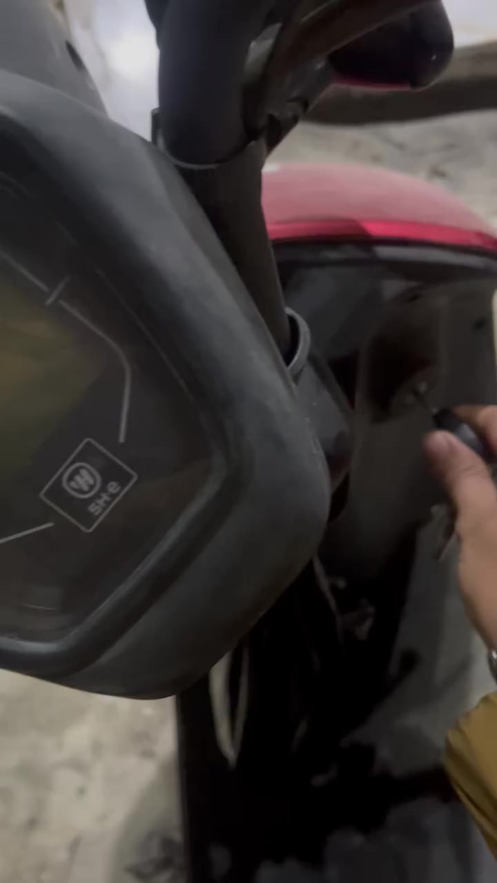 السلام عليكم
دراجة شحن للبيع هوندا (ياباني) 2025 استخدام سنة بدلت كل بطاريتها ال 6 قبل اسبوعين جديدة ونظيفة ورزنه وطستها كلش حلوه بس بيها شخوط قليله السعر 930 الف ماخذها ب واحد وربع وكل بطاريتها جديدة مكاني الصابيات 

واتساب ***********
