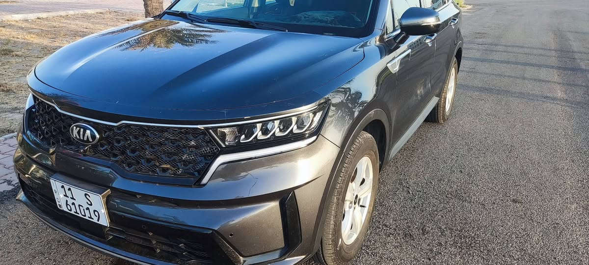 كيا سورنتو موديل 21 وارد امريكي 4 سلندر ماشيه 29 ونص نضيفه لونها فيلي طوخ 7 راكب تحكمات مع اشار بالمري وتوقف ذاتي وبقيه المواصفا ت العاديه السعر 19 ونص الاتصال ***********
