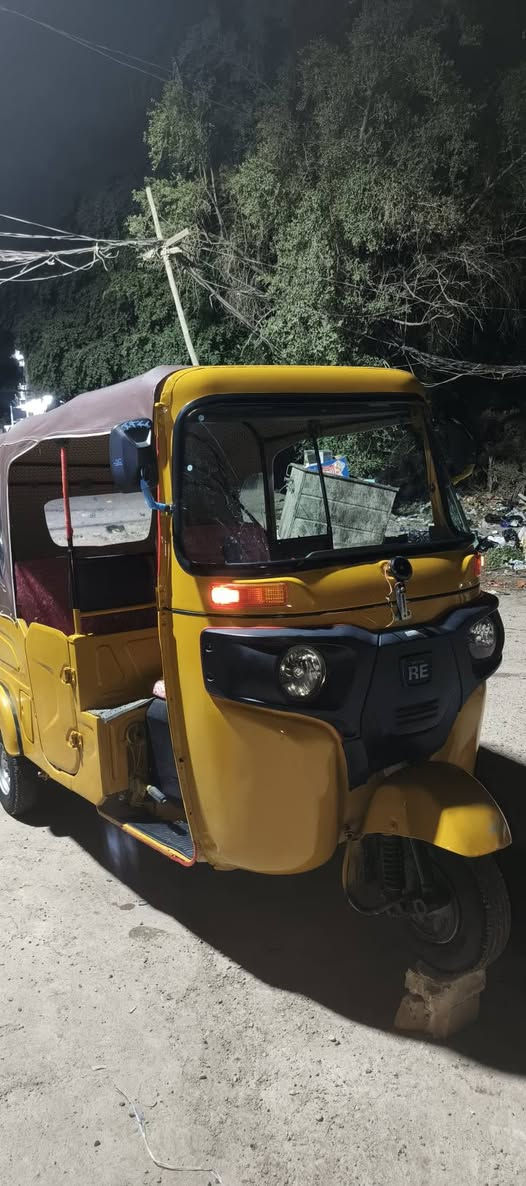 السلام عليكم ..تكتك21 شهر11 مرقمه رقم أنكليزي ب أسمي تحويل ثاني يوم لوحات بعدني ماشادهن      مصبوغه عام للجماليه تكتك حلوه نضيفه دينار  ماذب عليها 
للئستفسار الاتصال على الرقم ***********
