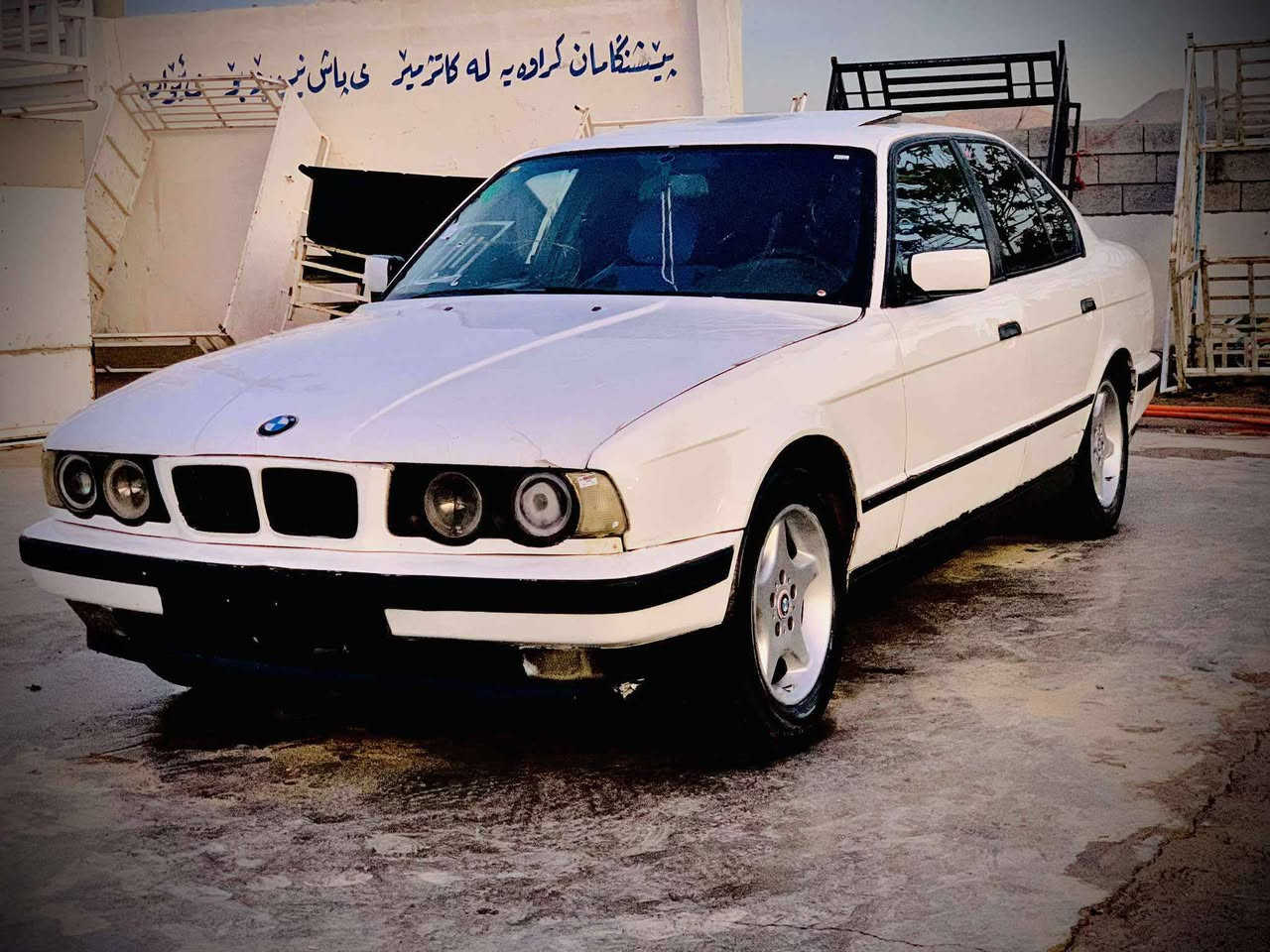 بیئم مودیل93ماکینا کەپس525گیرعادی سحری27گەڵە سەناوی ساڵی کەبەسەر چوا ڕەقام کەرکوکە ***********
