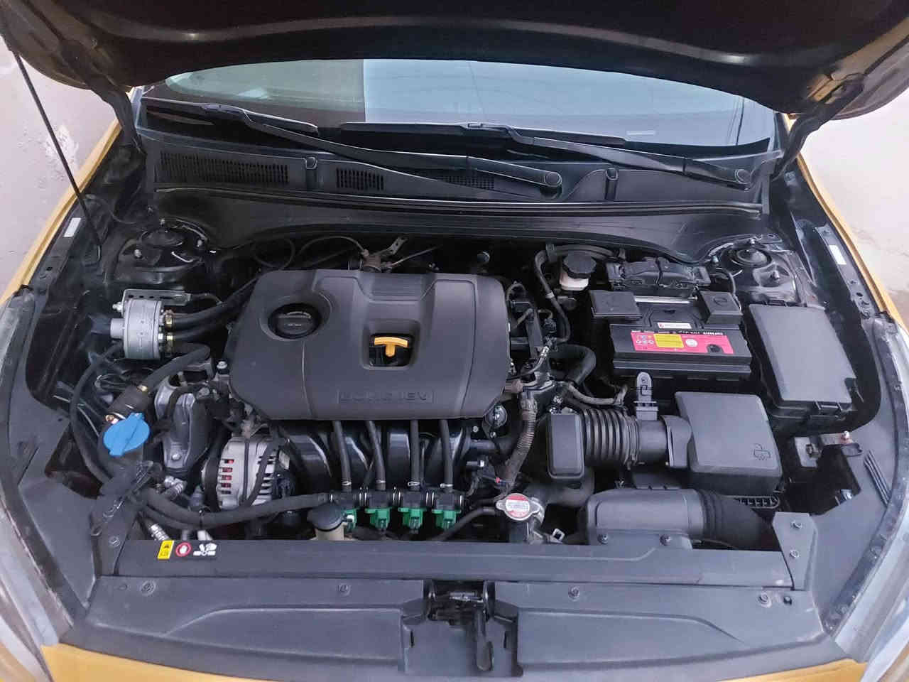 السلام عليكم
فورتي مديل 2021  رقم بغداد بسمي
حادثها بس بنيد مبدل الباقي ليبل واحد
مكفوله لا لغد ولا شاصي 
مكينه 2000 دوش كير CVT  
لا تبخير ولا تنقيص  منظومه غاز 60 لتر اني مكلف بل نشر 

***********
