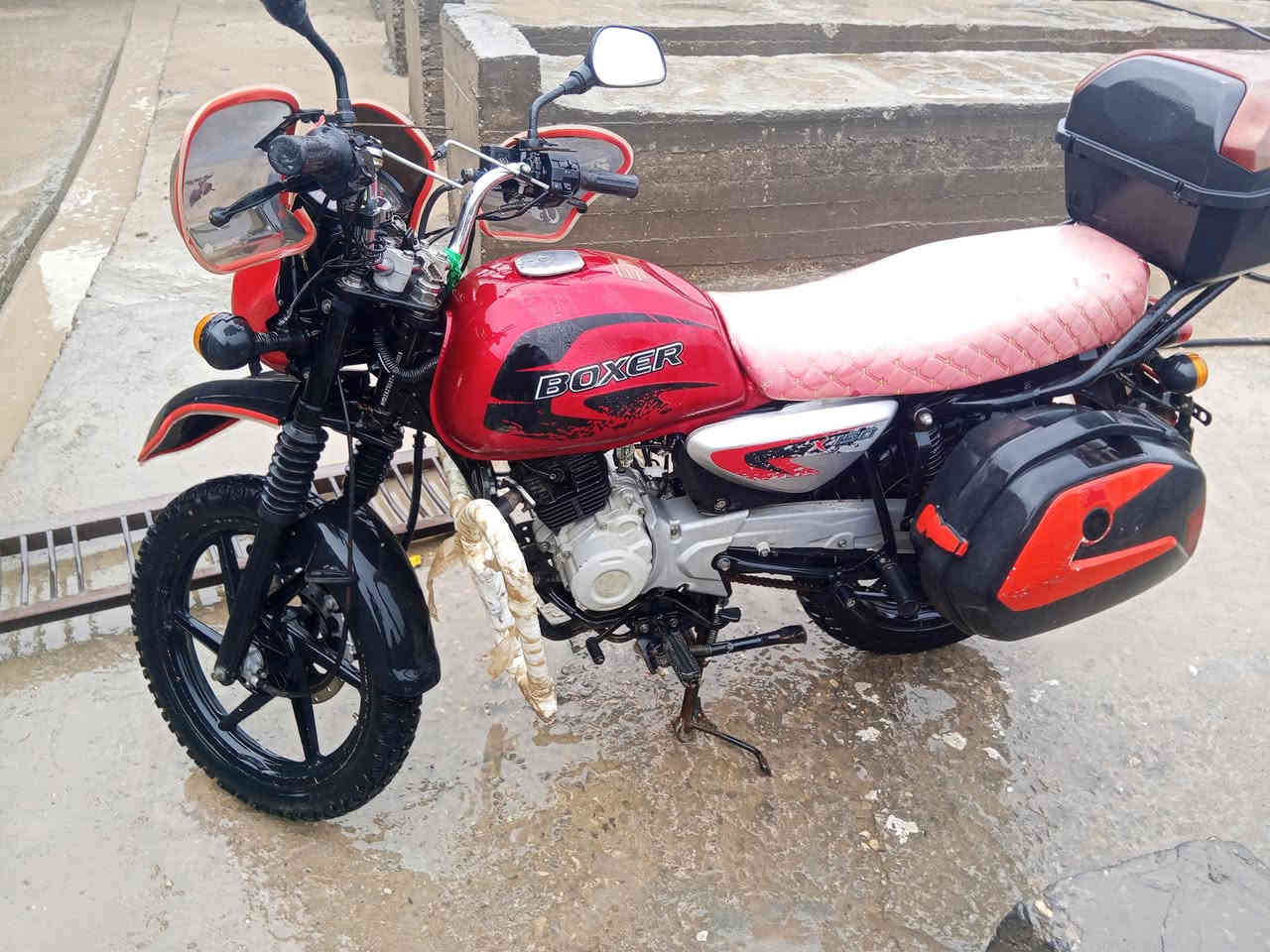 سلام عليكم دراجة البيع بوكسر وراق صولي مكان عفك رقم الهاتف ***********
