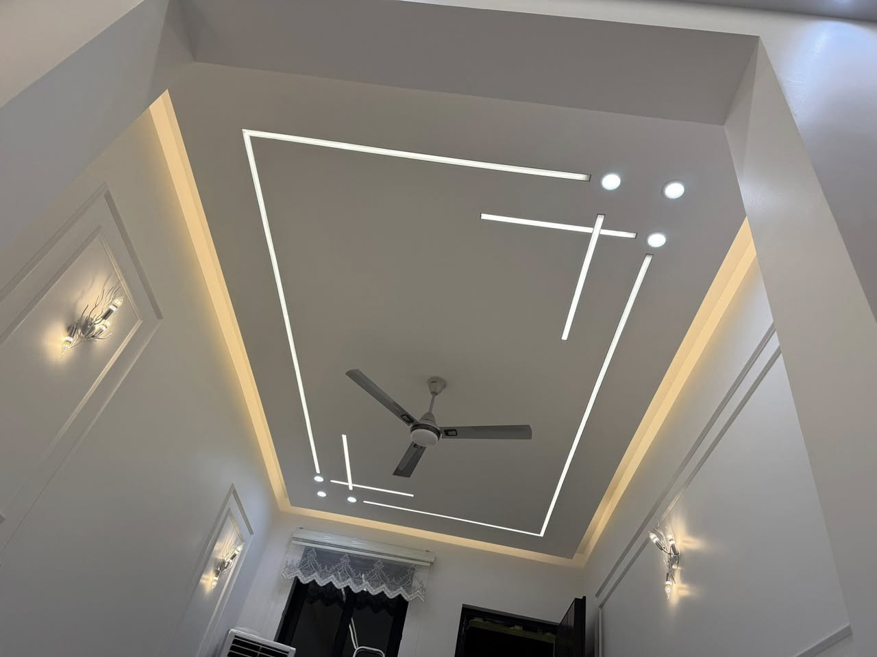 كادر براند كربلاء للديكورات …….
ديكورات وصباغ لكافه الاصباغ جبسن بورد (مغربي) 
طلس وصبغ داخل وخارج
سقوف ثانويه
تغليف بديل رخام وبديل خشب
وواجهات فوم تغليف 
سحبات ملكيه فوم 
صبغ وتنظيف الشبابيك والابواب
شغل نظيف درجه اولى 
مكاني كربلاء
 الاتصال على الرقم 👇👇
***********
أو مراسله وتساب او ماسنجر
