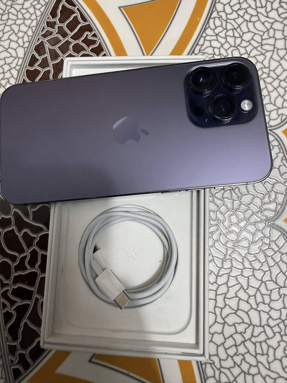 ‏سلام عليكم iPhone 14 Pro Max 512 GB
‏نظيف كلش بطارية 84 بلادي الجهاز ما مفتوح على الفحص  شريحة إلكترونية
‏عنواني بغداد زعفرانية  استفسار
***********
***********
‏WhatsApp 
 سعره740 لحد يكسر بالسعر رجاء تحياتي
