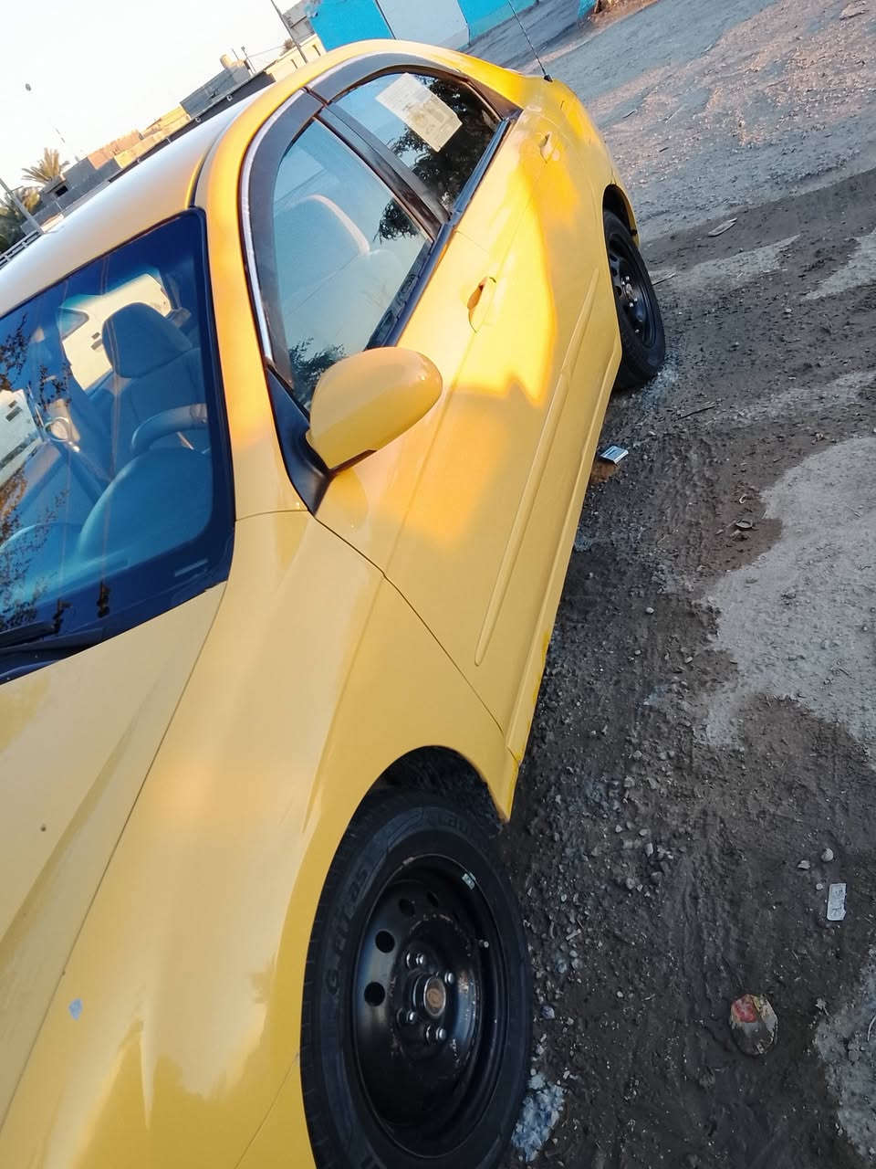 سبكترا 2008للبيع.او مراوس بخصوصي.
سياره حلوة ونظيفة بيها قطعتين تبديل جاملغ وبنيد وجاملغ الثالث مفتوح.
كير ومحرك مكفول.
نقصها  كمبريسر .
سياره مال جناي بسمي شرط التحويل.ارقامها انكليزي باقي علاستلام.
سعرها 80 بيها مجال للشراي فقط.
***********
