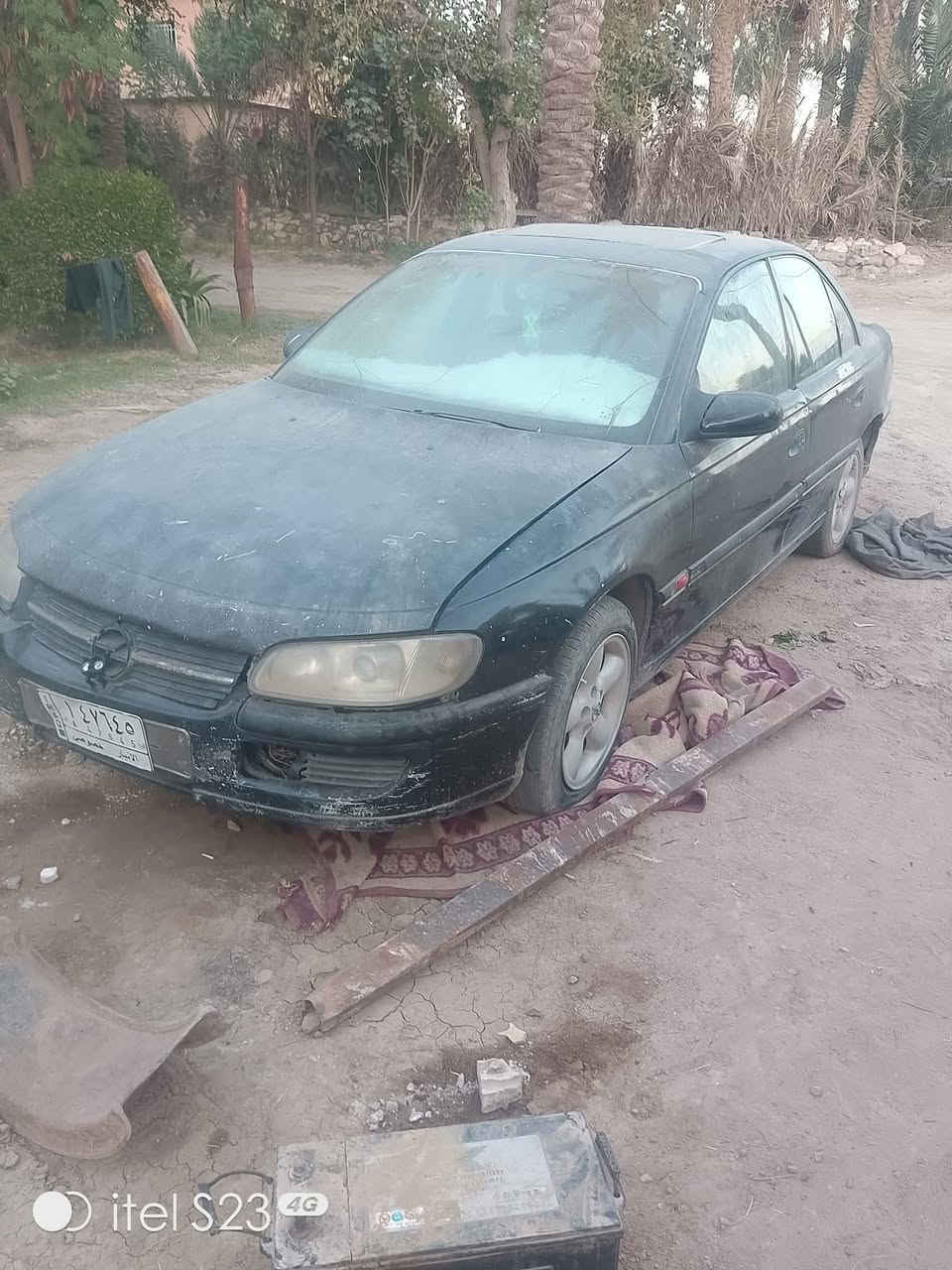سلام عليكم اوبل بزون للبيع محرك وكير اوميكه سياره شغاله عدا الكير عاطل موديل 99سعر 25ورقه وبيه مجال تحويل مباشر رقم انبار الماني اذا اكو مراوس بكيه بسته أو اي سياره عادي للاستفسار علا رقم ***********
