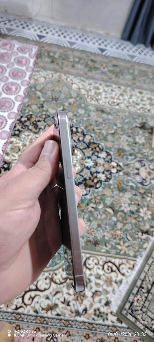 ايفون 15ابرو ماكس
بطاريه ٨٨بدون ملحقات
الجهاز مكفول من الفتح
للمعلومه الجهاز الوتر مالته ٨٠/١٠٠
بسبب النفخ.   الجهاز AAAماستر
السعر 940او بي مجال 
للستفسار  ***********
