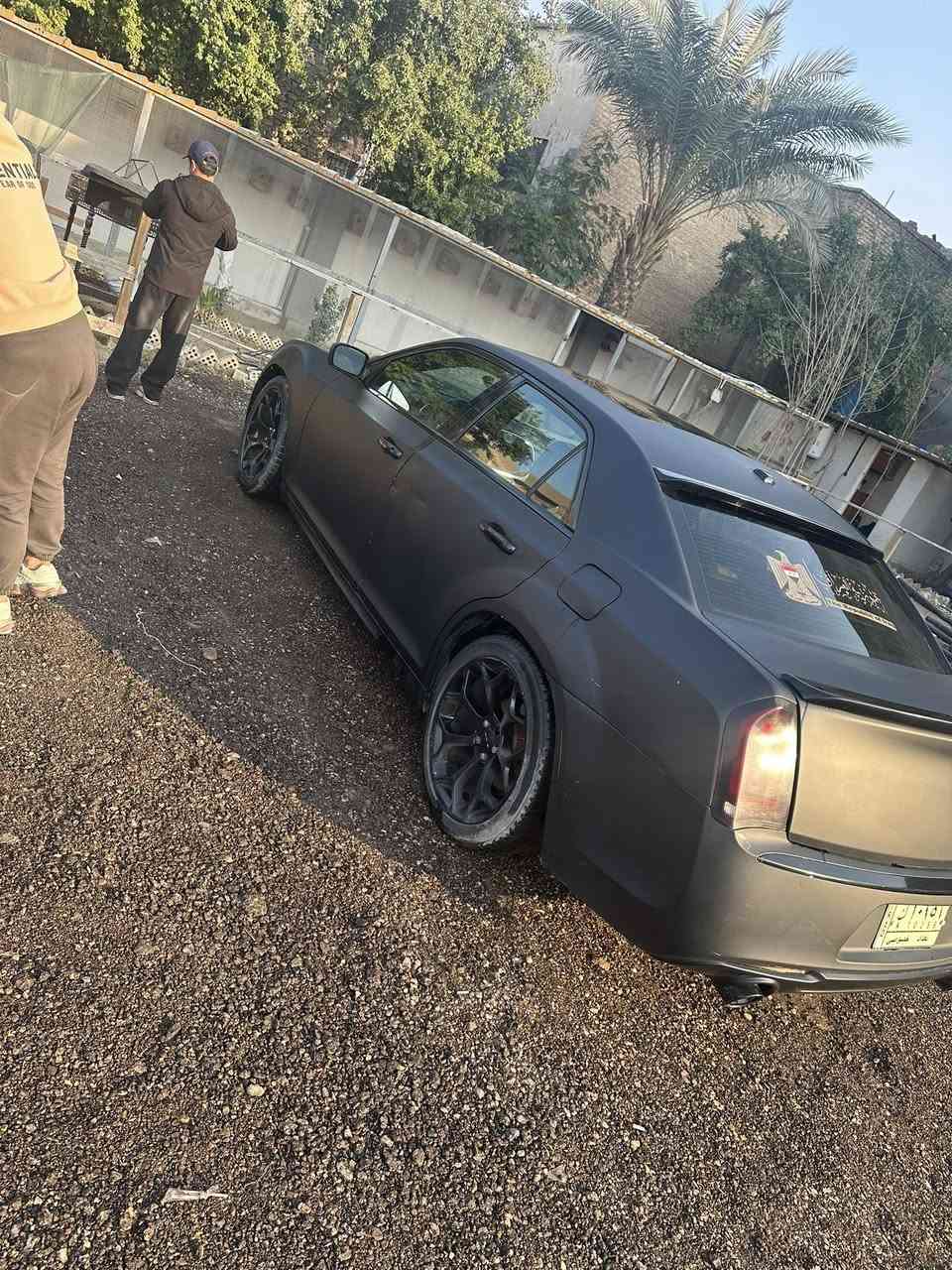 السلام عليكم اوباما ٢٠١٥  مصبوغة عام تغير لون من اسود لامع الي مات  السيارة حلوة ينرادلها شوي ترتيبات  رقمها بغداد   وارد كندي حادثها بكندا بباب خلف السائق والدوسة  وبالعراق بيدي صار بيهة بالايت الأيمن شواصي لغود  مكفولة  مكانها بغداد الجديدة  عارضها ١٥ ونص. وبيهة مجال  ماشية ١٢٠ السيارة لامشتغلة خط ولا شي  ***********
