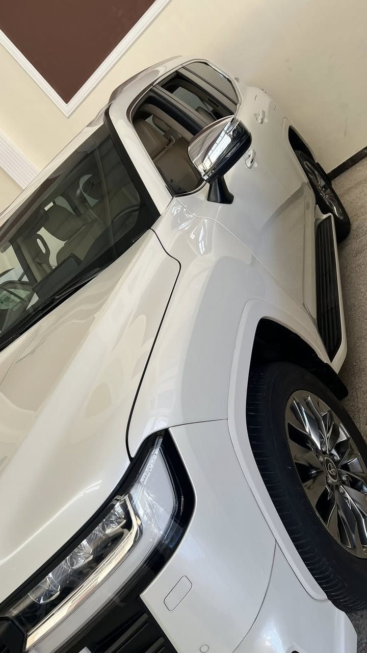 لاندكروز 2022 بريم اصل VX
السياره كفاله عامه 
ماشيه 36 الف
محرك 4000 تنفس طبيعي 
فول موصفات 
رادار 
شاشه جبيره
شاشات خلفيه 
سماعات أذن بلاد
قياده ذاتيه
تنبيه مسار
توقف ذاتي 
هواي موصفات

***********

 العنوان : بغداد- الرصافة - معارض النهضة - ( الفرع الثالث )
