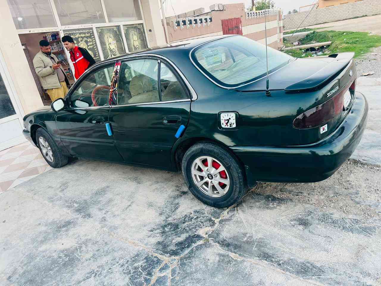 السلام عليكم سوناتة 2 موديل 1995رقم بغداد مشروع وطني سنويه لغايه 2029 كير ومحرك 2000 بلادي مفتوح جديد السيارة كير عادي  كهربائيات كلها شغاله كامله حداديه امامي وخلفي جديده نعومتها فول مسجل شاشة ايباد كشنات جديدة كاعية جلد جديدة ويرهم مراوس حسب القناعة 
المكان ديالى المقدادية الاتصال *********** واتس
السعر 39 وبيها مجال
