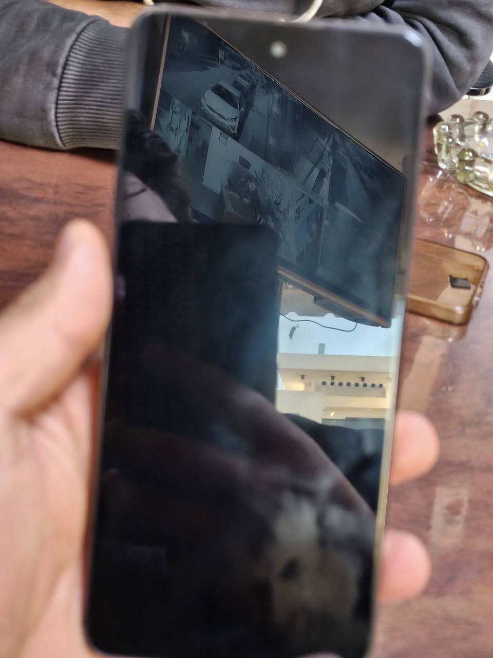 تلفون ريلمي c75pro 
ذاكرة 512
رام 8+8
شرط جلخ مابي 
السعر 275 وبي مجال 
للاستفسار خاص 
او على الرقم 
***********
